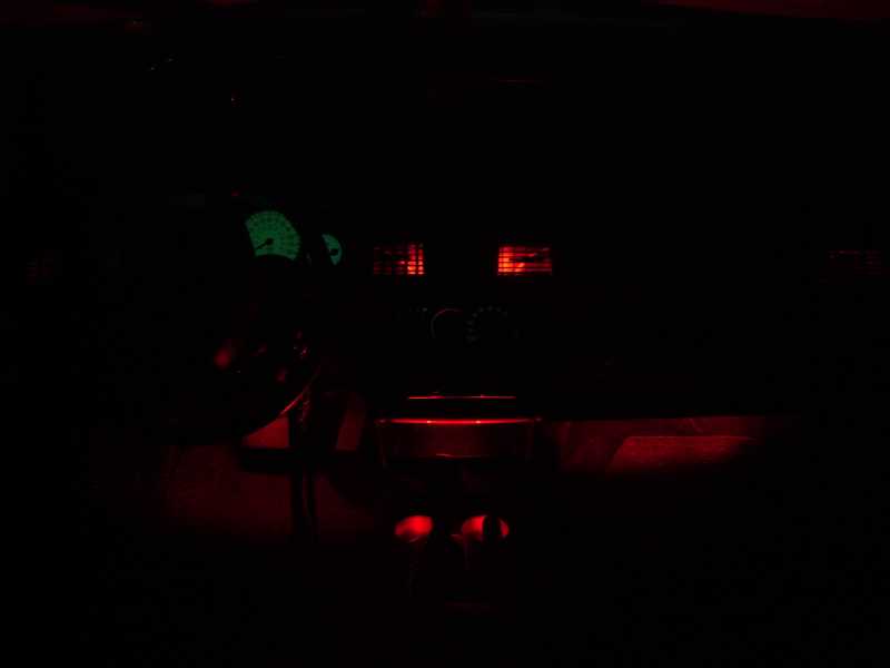 4-Chip SuperFlux LED in each vent.
12\" Cold Cathode under driver and pass. side.
4\" Cold Cathode in Cubby hole. 
4-Chip SuperFlux LED in each cup holder