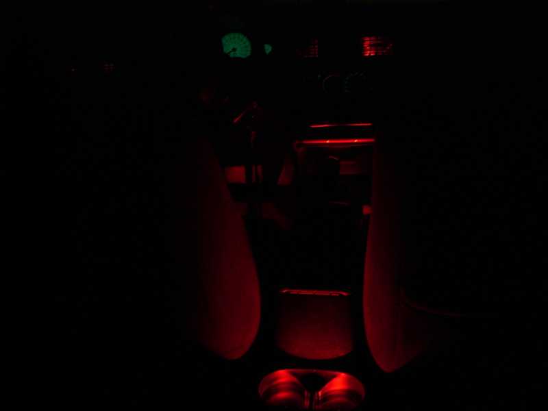 4-Chip SuperFlux LED in each vent.
12\" Cold Cathode under driver and pass. side.
4\" Cold Cathode in Cubby hole. 
4-Chip SuperFlux LED in each cup holder