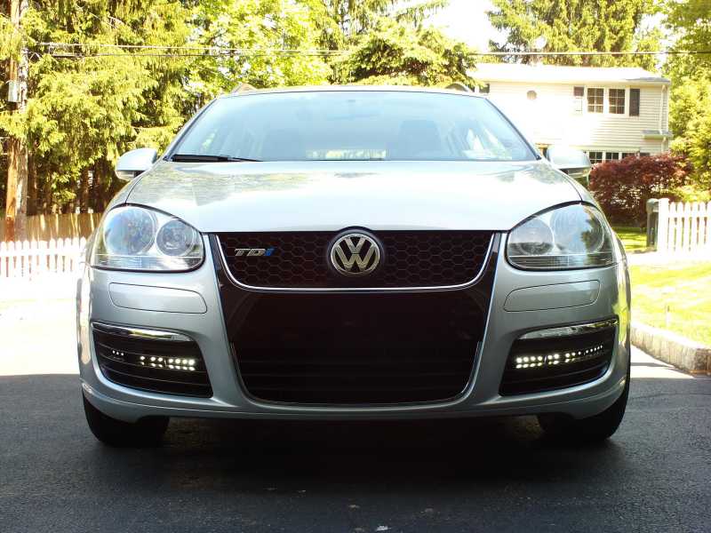 Grille from GTI. GTI badge removed and TDI badge installed. 26 Extremely bright pre-wired superflux 4-chip 12V LED installed.13 per side. 