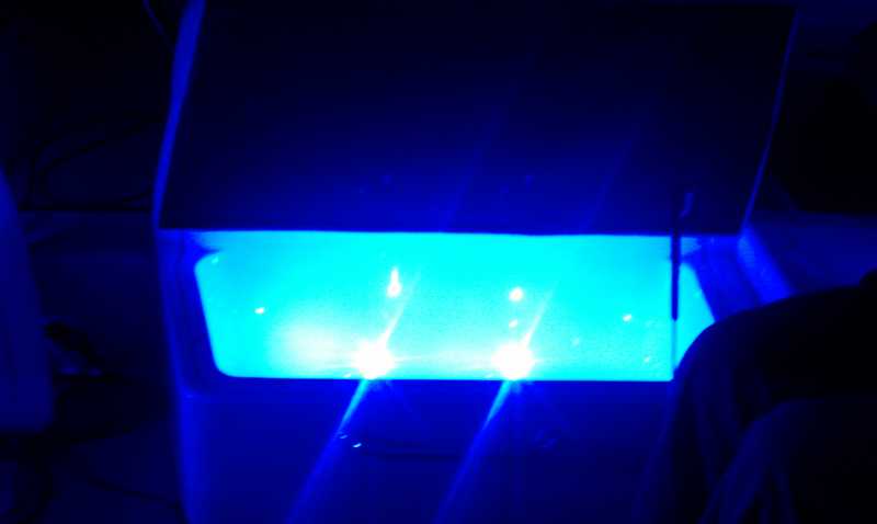 Regal 2200 cooler that makes ice glow blue- 6 superflux leds