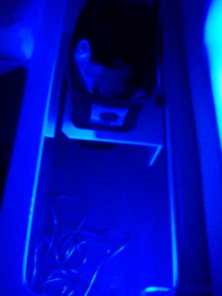 Regal 2200 trash compartment= 9 inch tri-chip led tube