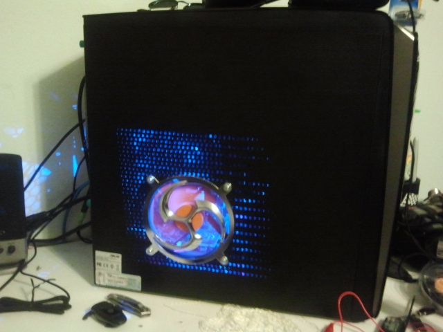 This is only 2 Superflux LEDs inside the case.