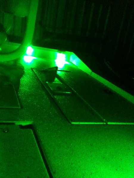 2013 Xpress H22B - Lights up casting platforms 