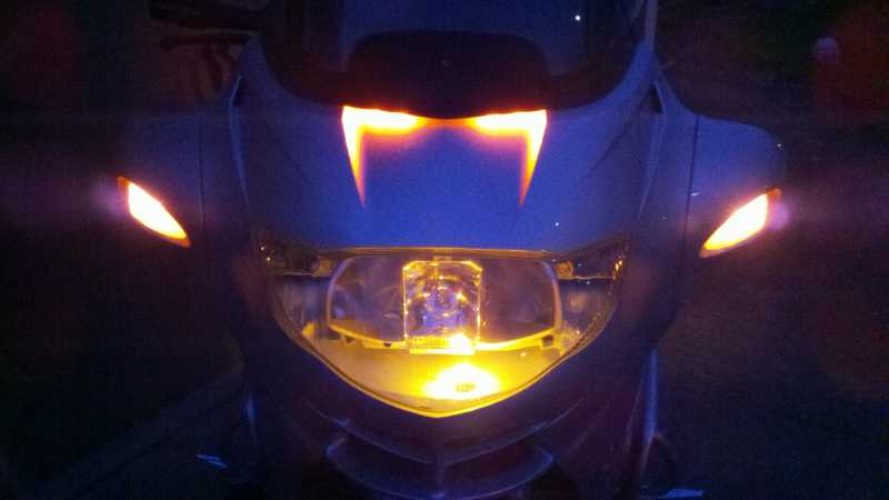 4 Orange Surface Mount Motorcycle LED Modules on 04R1150RT