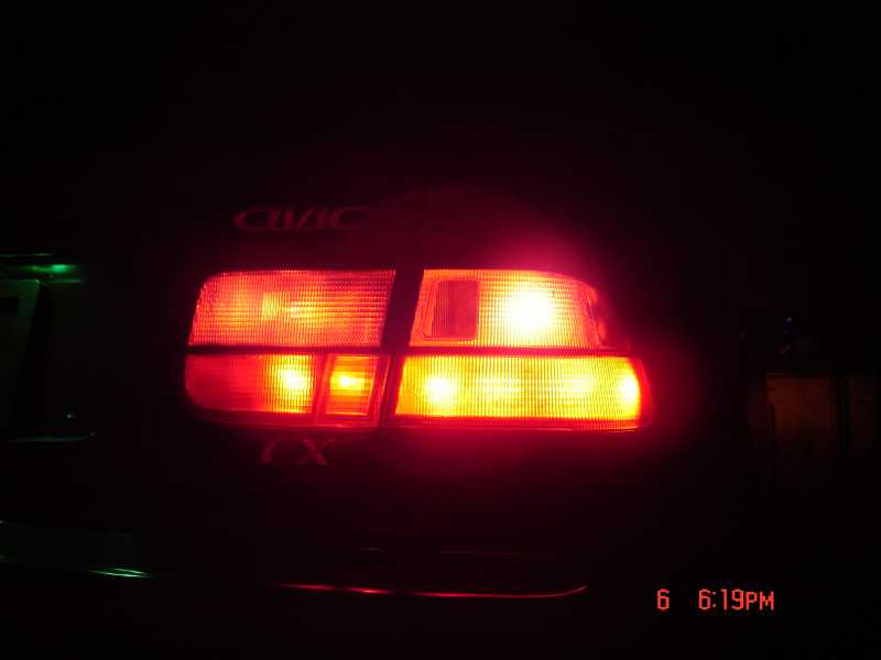 6 red superflux leds in my lower tinted taillights. need one more on the inside lense. top red is from stock bulbs. VERY NICE leds!